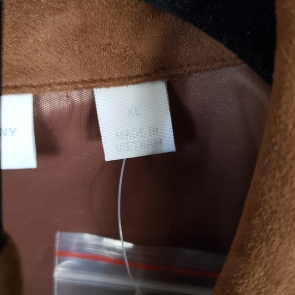 Dress - Picture 3 of 4